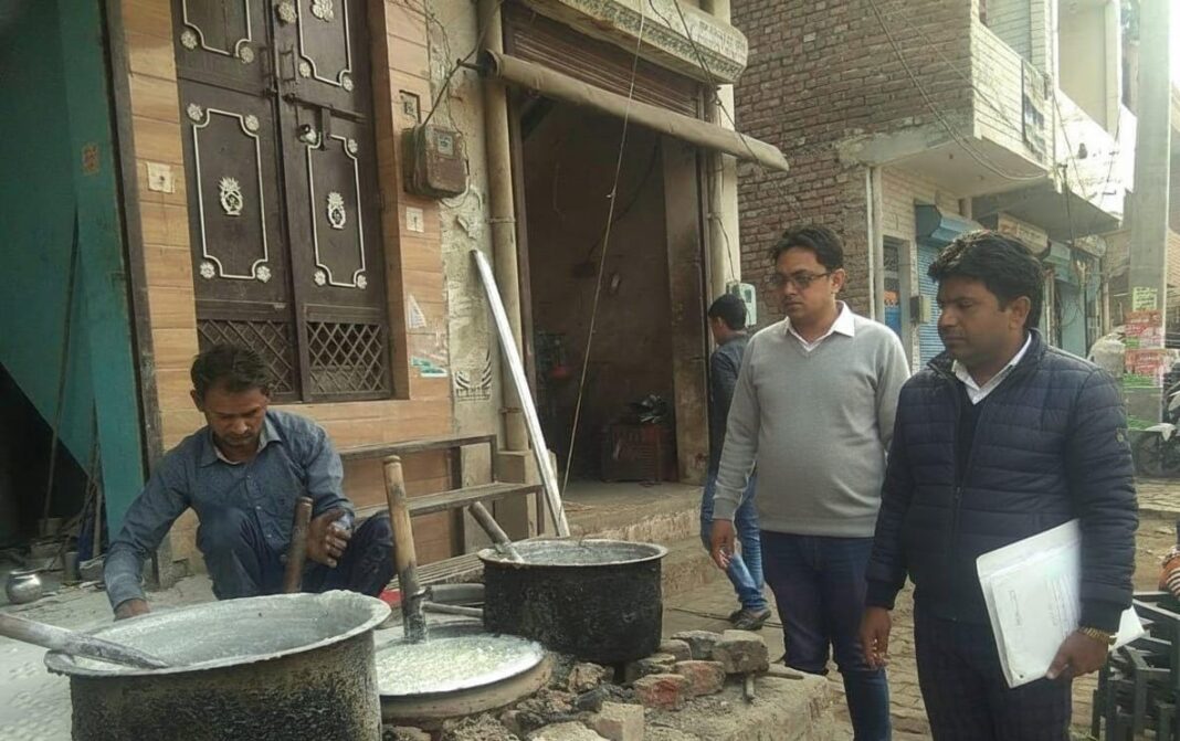 निगम ने विभिन्न मामलों में किए 132 चालान : एशवीर सिंह स्पेशल सैनिटेशन ऑफिसर