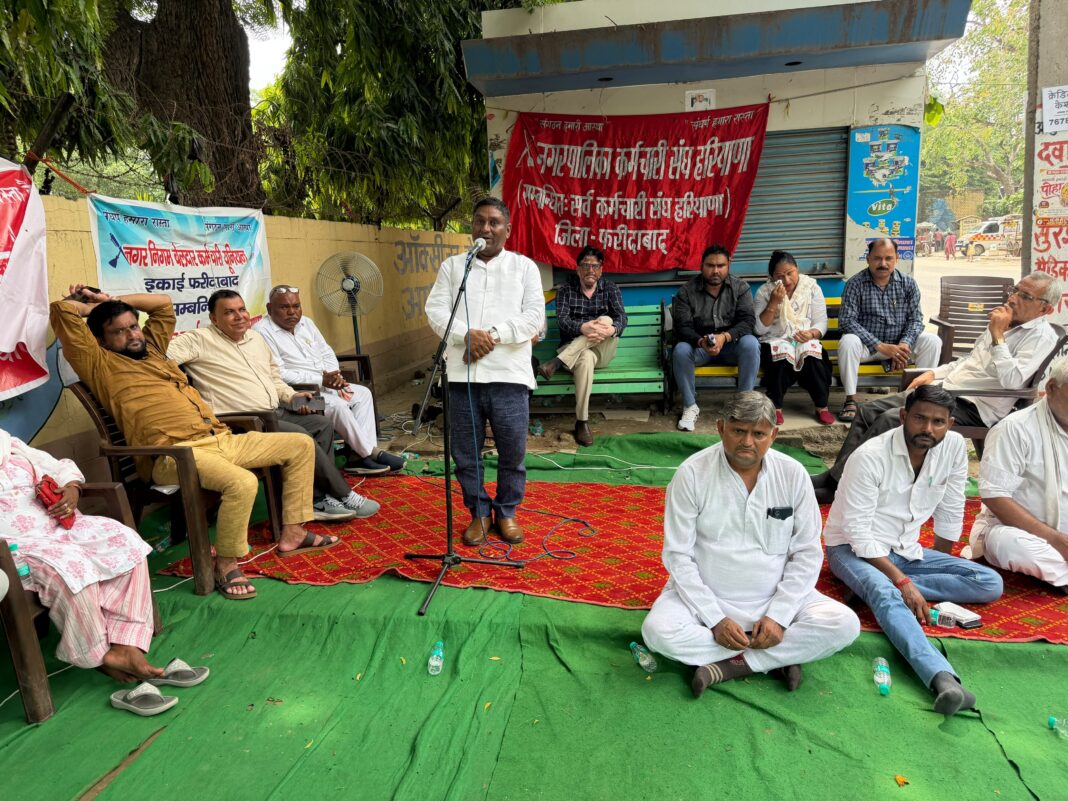एक्शन डालचंद शर्मा के साथ पार्षद द्वारा कथित दुर्व्यवहार के विरोध में 3 अगस्त को नगर निगम का कामकाज रहेगा बंद : शास्त्री
